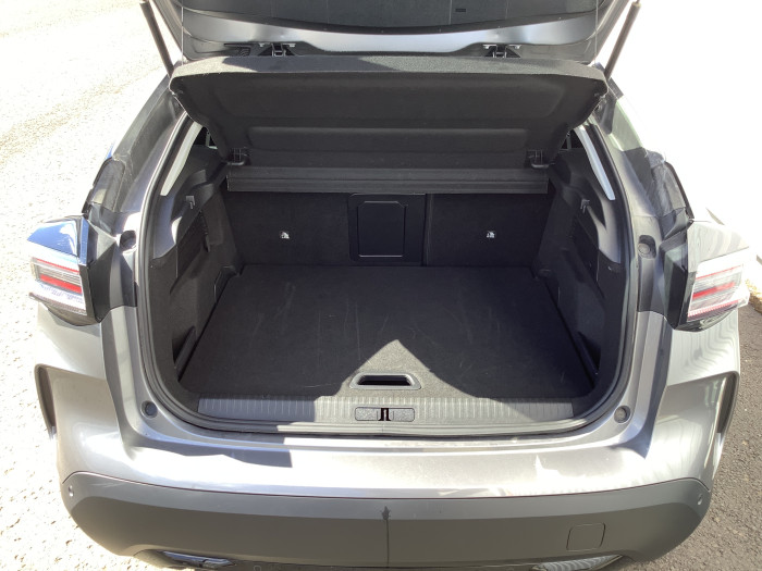 Citroën C4 Nouveau Hybride 136 e-DCS6 Max
