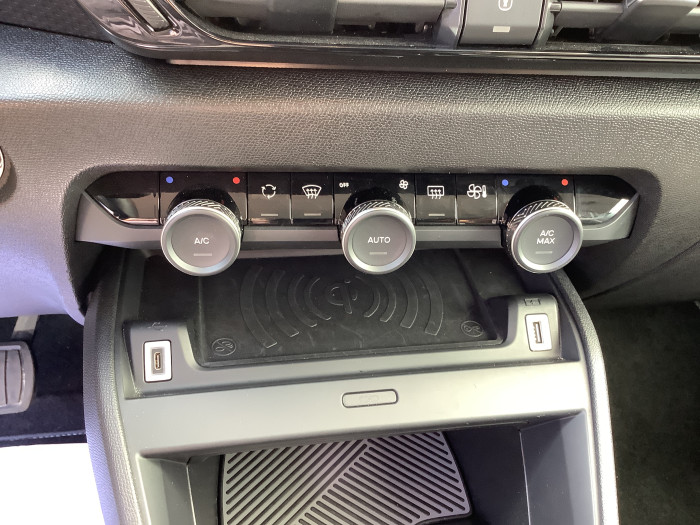 Citroën C4 Nouveau Hybride 136 e-DCS6 Max