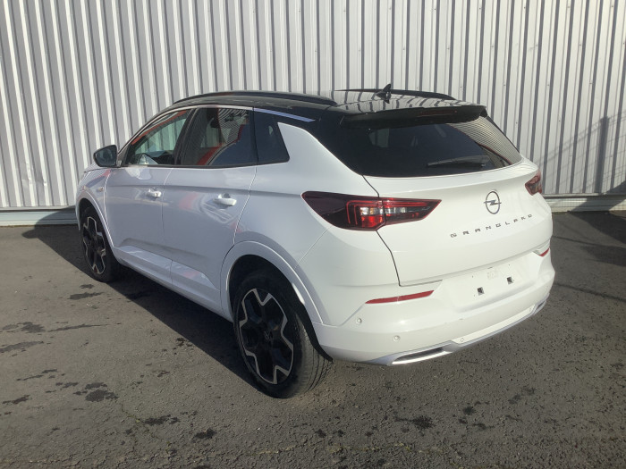 Opel GRANDLAND 1.5 Diesel 130 ch BVA8 Ultimate