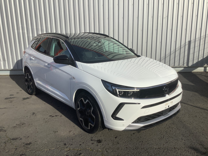 Opel GRANDLAND 1.5 Diesel 130 ch BVA8 Ultimate