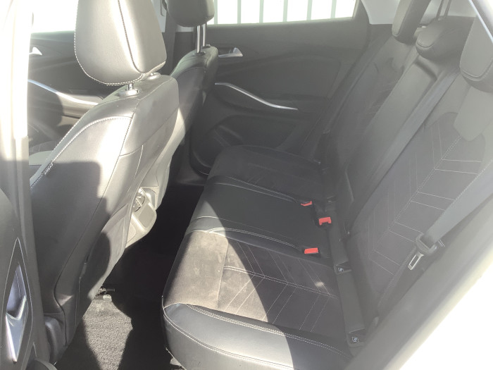 Opel GRANDLAND 1.5 Diesel 130 ch BVA8 Ultimate