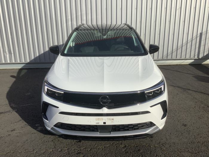 Opel GRANDLAND 1.5 Diesel 130 ch BVA8 Ultimate