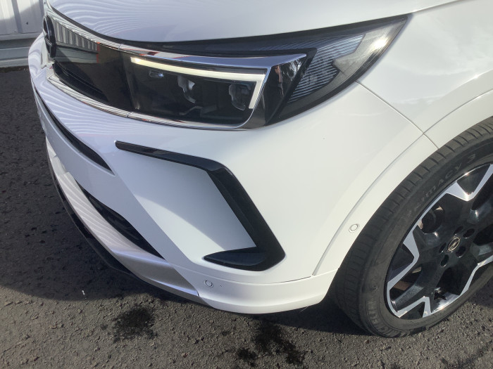 Opel GRANDLAND 1.5 Diesel 130 ch BVA8 Ultimate