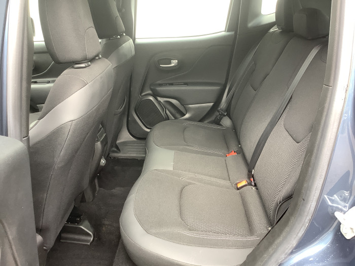 Jeep RENEGADE Nouveau 1.5 Turbo T4 130 ch BVR7 e-Hybrid Summit