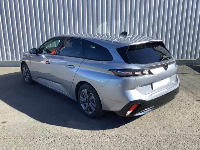 Peugeot 308 SW Hybrid 136 e-DCS6 Allure