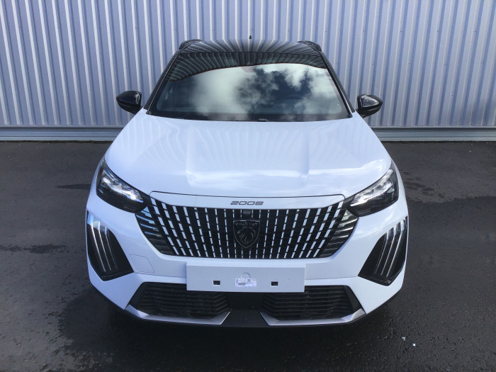 Peugeot 2008 Nouveau PureTech 130 S&S EAT8 GT