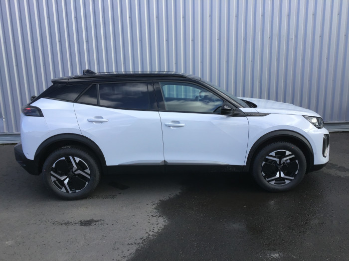 Peugeot 2008 Nouveau PureTech 130 S&S EAT8 GT