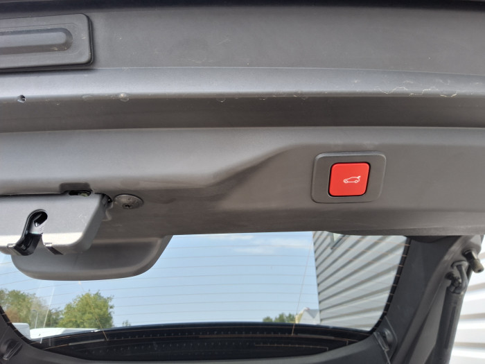 Peugeot 3008 Nouveau Hybrid 145 e-DCS6 GT Exclusive