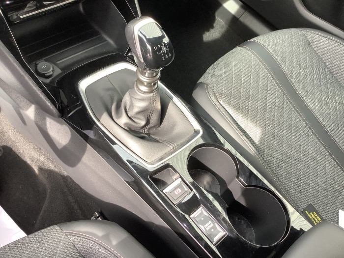 Peugeot 2008 Nouveau 100 S&S BVM6 Allure