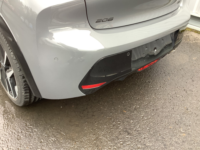 Peugeot 208 Nouvelle PureTech 100 S&S BVM6 GT
