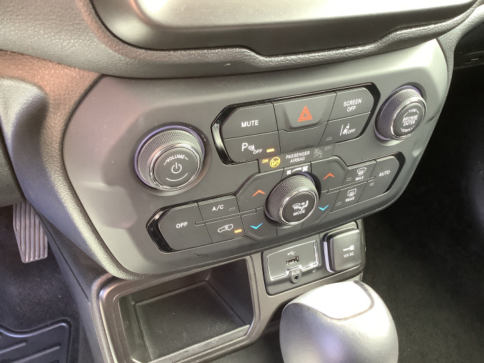Jeep RENEGADE Nouveau 1.5 Turbo T4 130 ch BVR7 e-Hybrid Limited