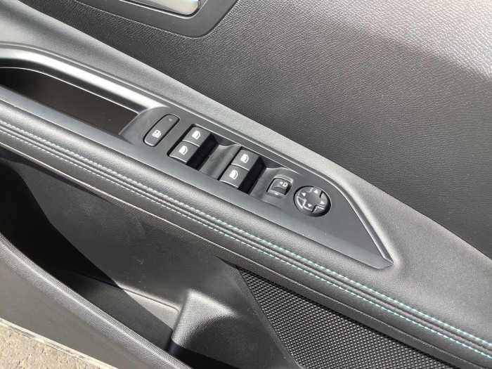 Peugeot 5008 BlueHDi 130ch S&S EAT8 Allure Pack