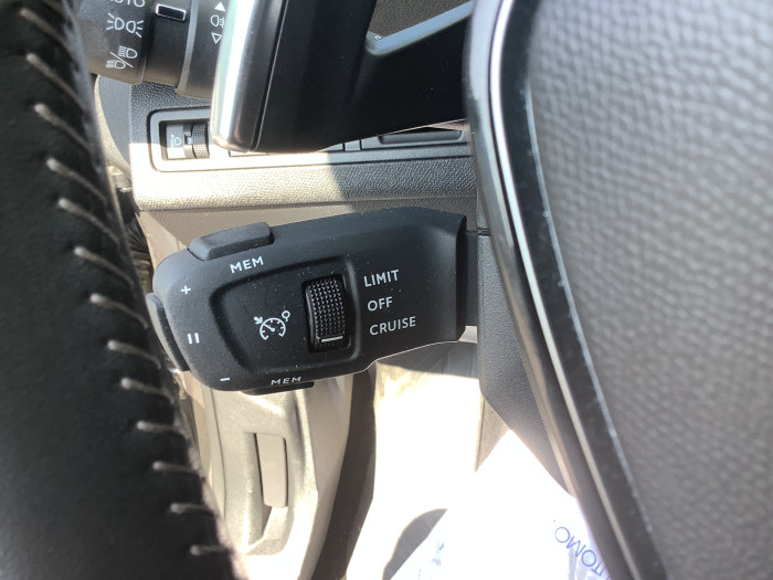 Peugeot 5008 BlueHDi 130ch S&S EAT8 Allure Pack