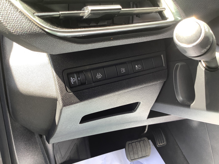 Peugeot 3008 Hybrid 180 e-EAT8 Allure Pack