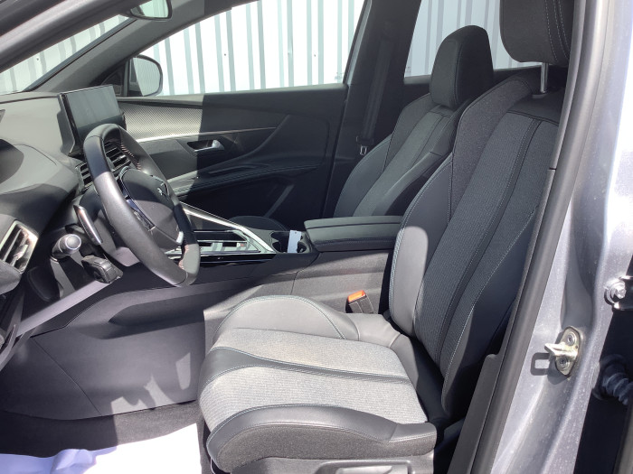 Peugeot 3008 Hybrid 180 e-EAT8 Allure Pack