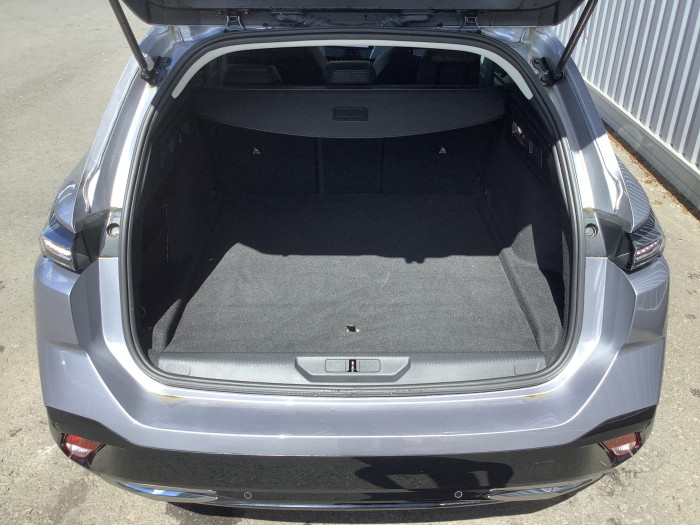 Peugeot 308 SW Hybrid 145 e-DCS6 Allure