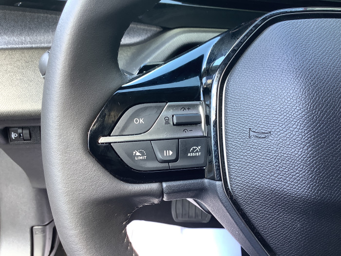 Peugeot 308 SW Hybrid 145 e-DCS6 Allure