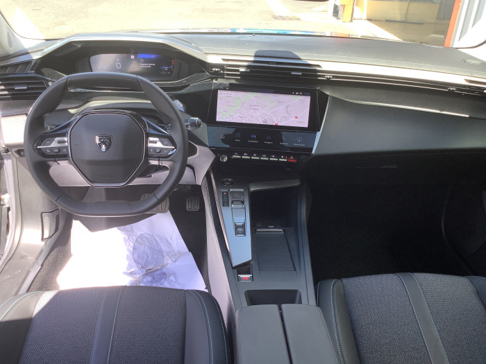 Peugeot 308 SW Hybrid 145 e-DCS6 Allure