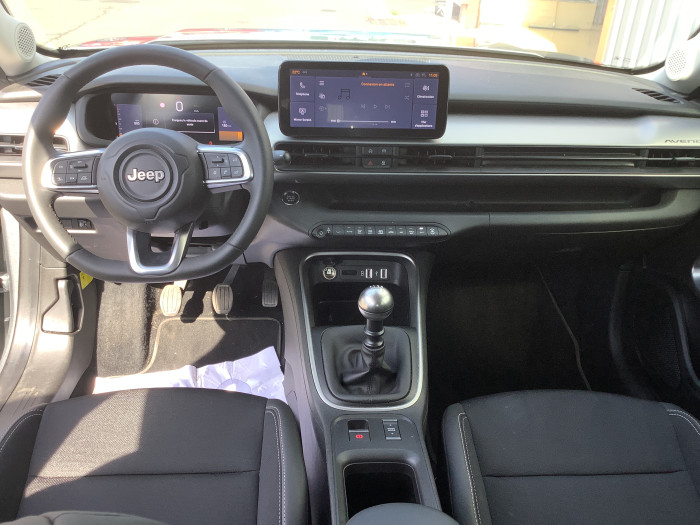 Jeep AVENGER 1.2 Turbo T3 100 ch Summit - 5P