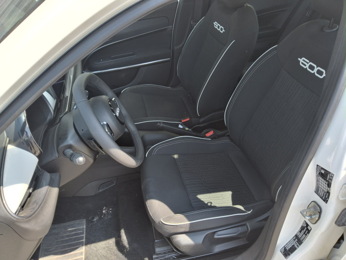 Fiat 600 Nouvelle 1.2 Hybrid 100ch DCT6
