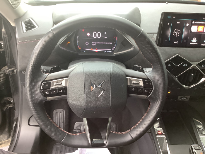 DS DS 3 Nouveau PureTech 130 EAT8 Performance Line