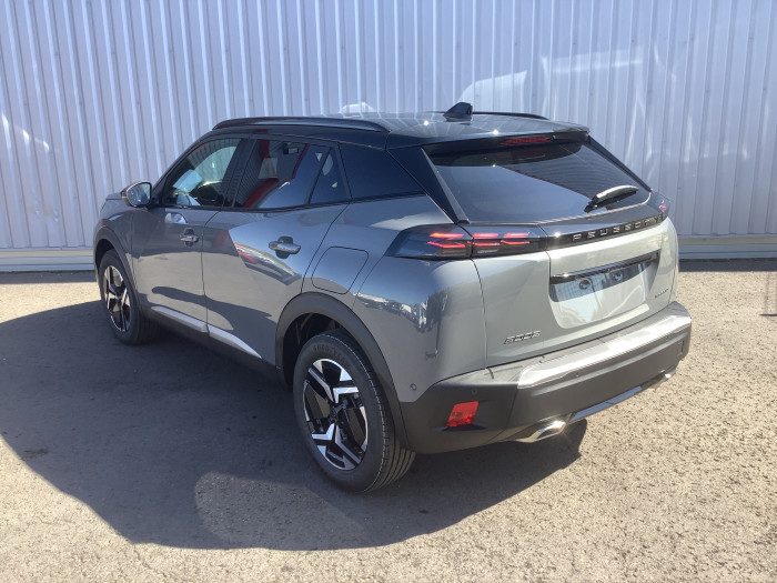 Peugeot 2008 Nouveau Hybrid 145 e-DCS6 GT