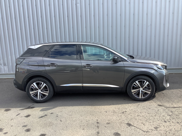 Peugeot 3008 Hybrid 180 e-EAT8 Allure Pack