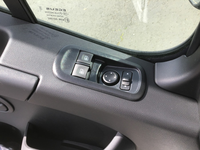 Renault MASTER FOURGON FGN TRAC F3500 L2H2 BLUE DCI 150 GRAND CONFORT