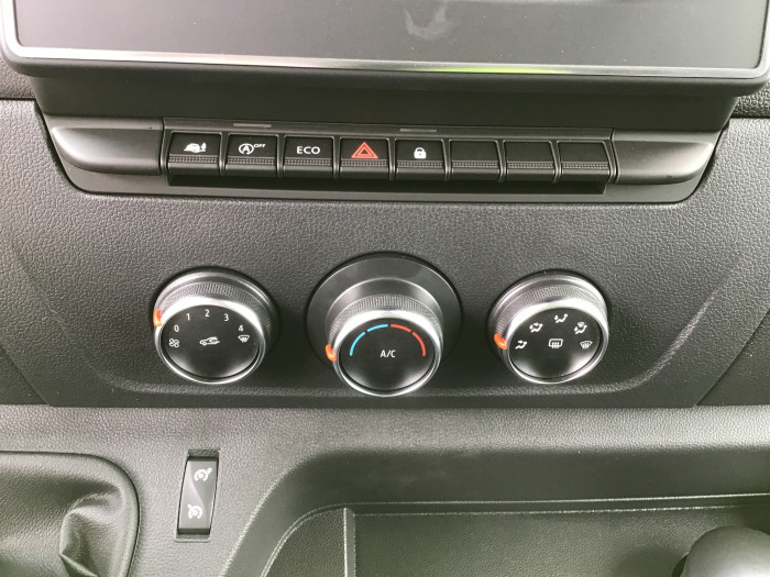 Renault MASTER FOURGON FGN TRAC F3500 L2H2 BLUE DCI 150 GRAND CONFORT