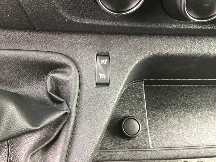 Renault MASTER FOURGON FGN TRAC F3500 L2H2 BLUE DCI 150 GRAND CONFORT