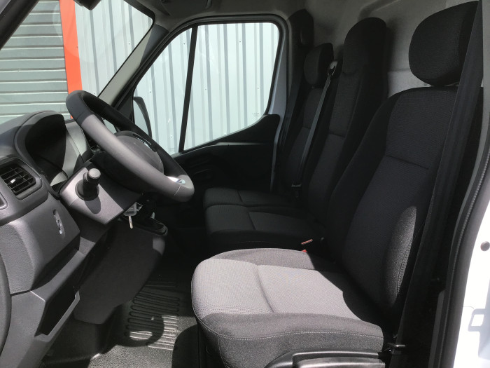 Renault MASTER FOURGON FGN TRAC F3500 L2H2 BLUE DCI 150 GRAND CONFORT