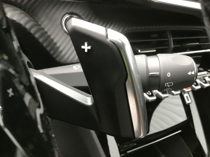 Peugeot 2008 Nouveau PureTech 130 S&S EAT8 GT
