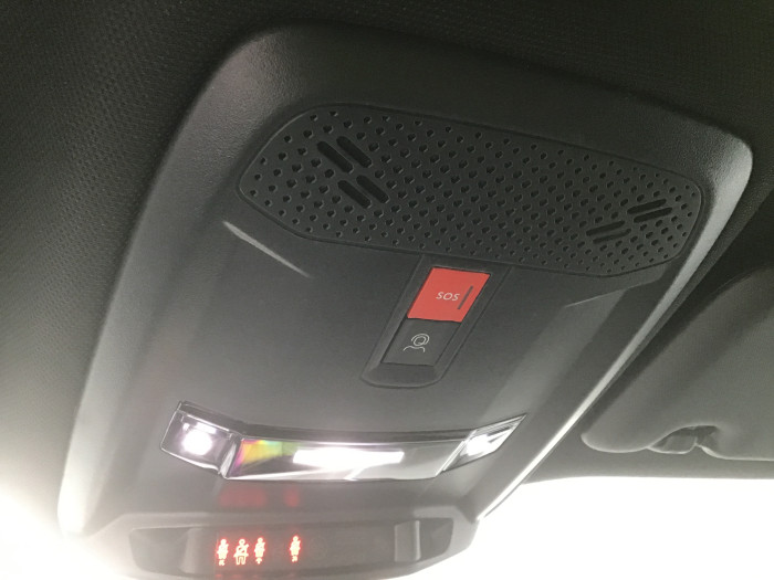 Peugeot 2008 Nouveau PureTech 130 S&S EAT8 GT