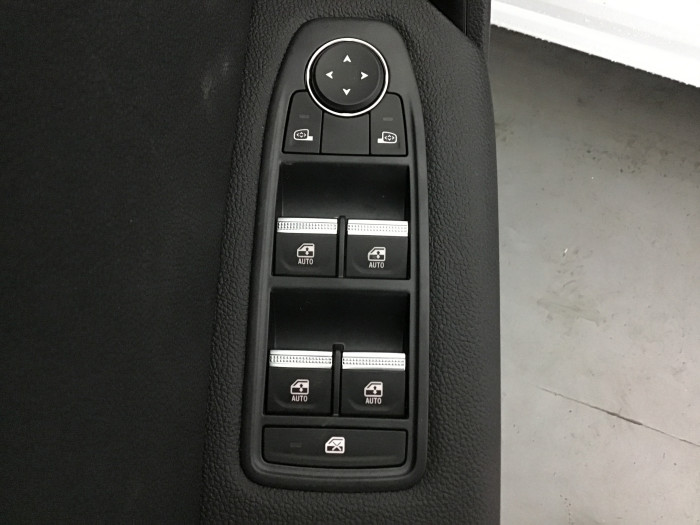 Renault CAPTUR mild hybrid 140 Techno