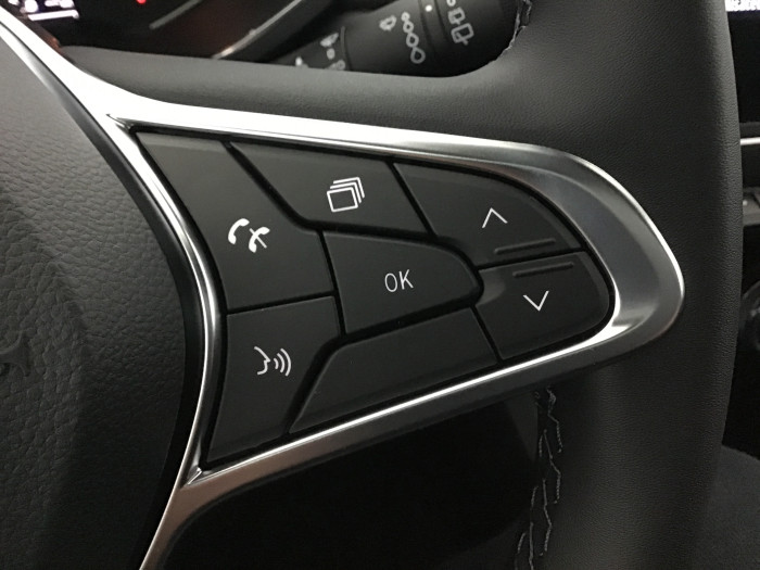 Renault CAPTUR mild hybrid 140 Techno