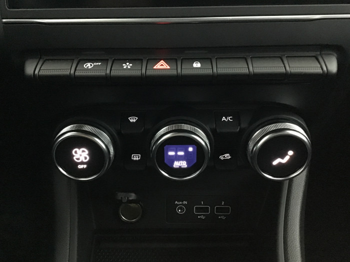 Renault CAPTUR mild hybrid 140 Techno