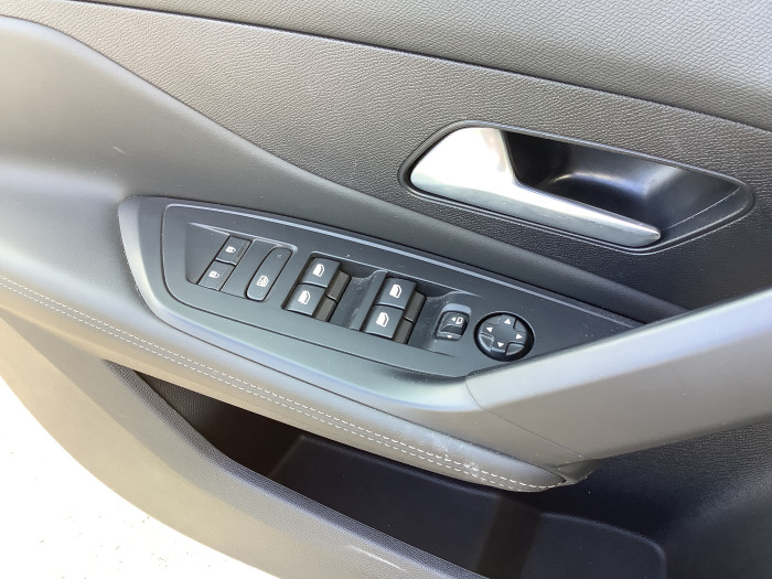 Peugeot 308 SW Hybrid 145 e-DCS6 Allure