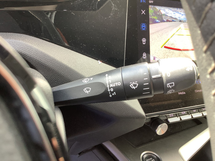 Peugeot 308 SW Hybrid 145 e-DCS6 Allure