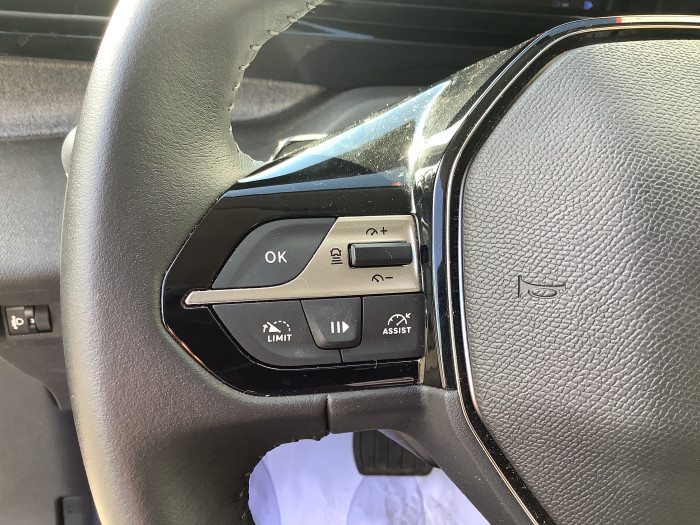 Peugeot 308 SW Hybrid 145 e-DCS6 Allure