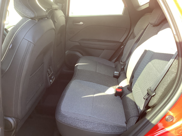 Renault CAPTUR Nouveau E-Tech full hybrid 160 ch Techno