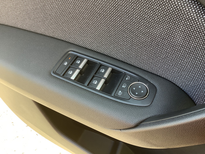 Renault CAPTUR Nouveau E-Tech full hybrid 160 ch Techno
