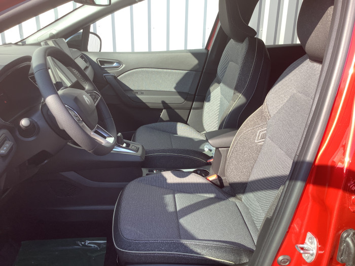 Renault CAPTUR Nouveau E-Tech full hybrid 160 ch Techno