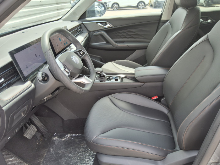 MG EHS Nouveau 1.5T PHEV 272 ch Luxury