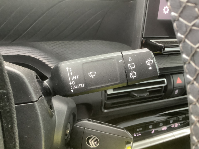 Citroën C3 Nouvelle Turbo 100 ch BVM6 Max