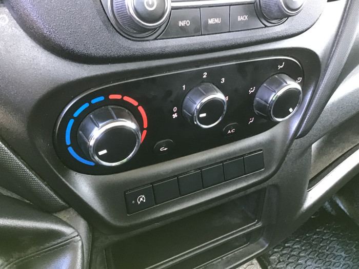IVECO DAILY CHASSIS CABINE CAB 35 C 14 EMP 3450 QUAD-LEAF BVM6