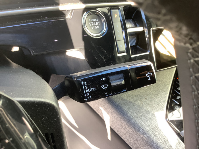 Peugeot 3008 Nouveau Hybrid 145 e-DCS6 Allure