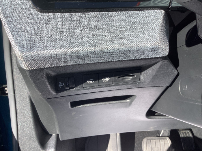 Peugeot 3008 Nouveau Hybrid 145 e-DCS6 Allure