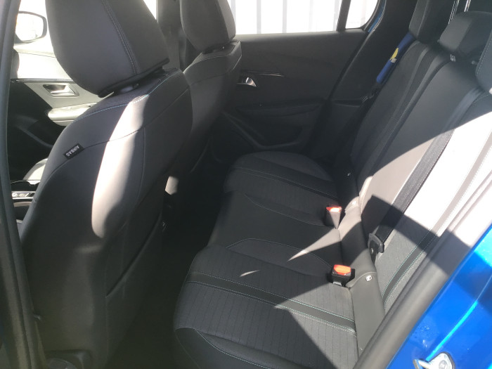 Peugeot 208 PureTech 100 S&S EAT8 Allure Pack