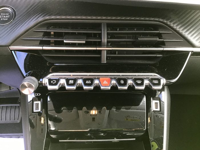 Peugeot 208 PureTech 100 S&S EAT8 Allure Pack