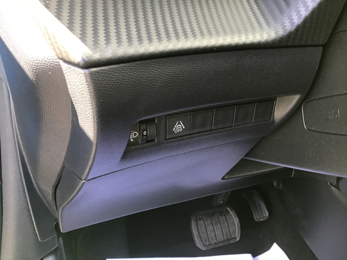 Peugeot 208 PureTech 100 S&S EAT8 Allure Pack